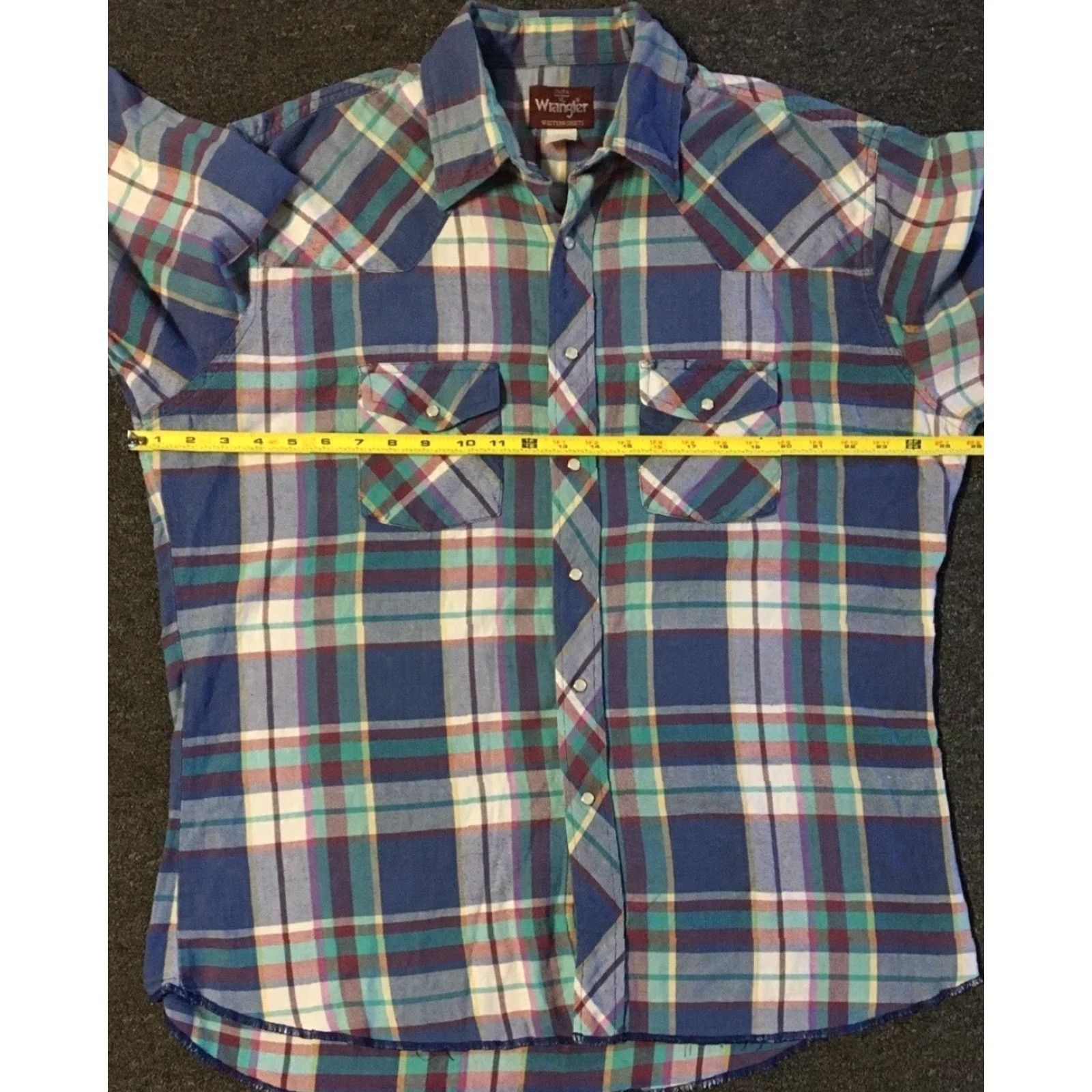 Wrangler VINTAGE Wrangler Flannel Pearl Snap Shirt XL Blue Cotton 80s 90s Western USA Grunge Cowboy Aztec Shirt Mens Size US XL / EU 56 / 4 - 4 Thumbnail