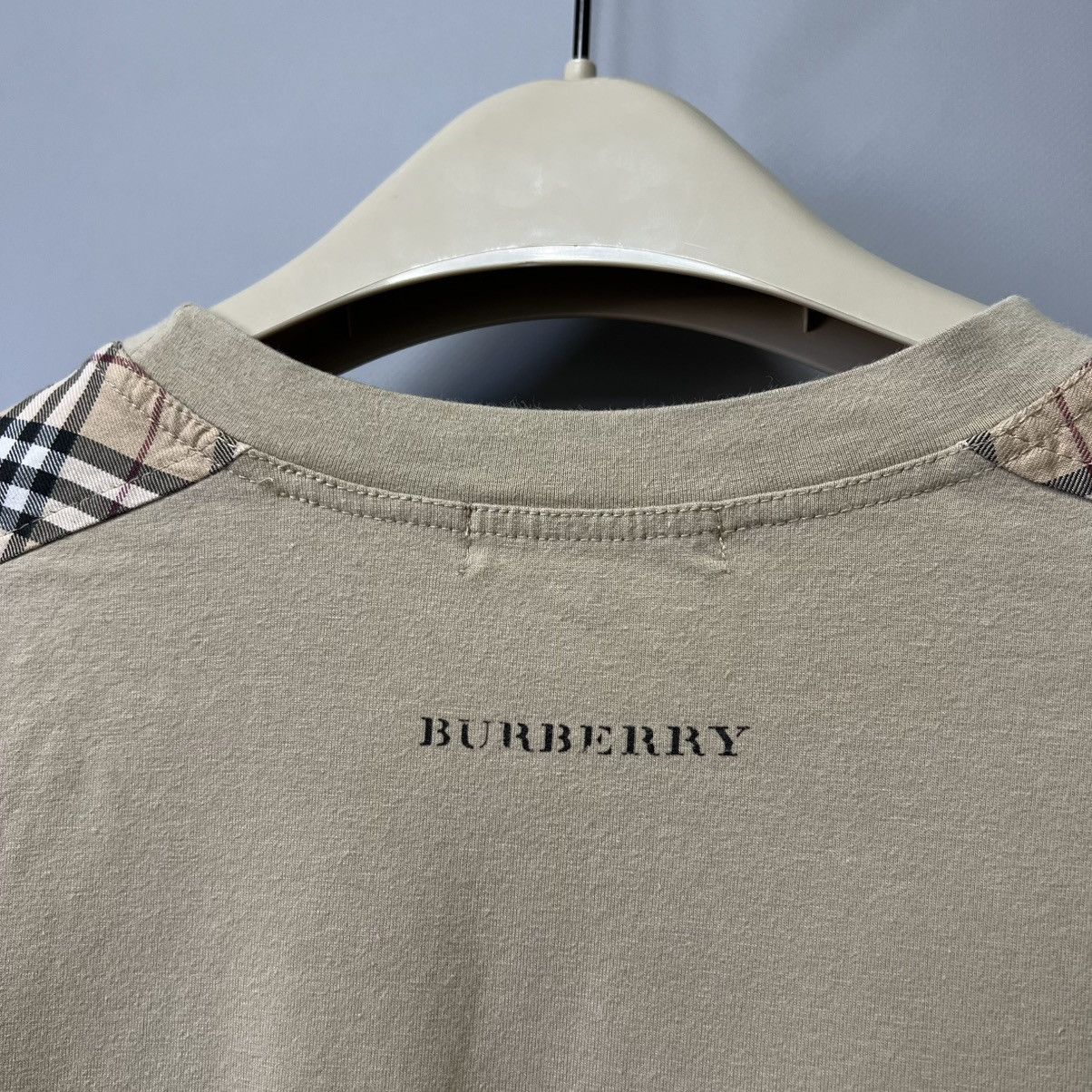 Burberry Burberry Vintage Beige Long Sleeve t shirt nova check Size US M / EU 48-50 / 2 - 13 Thumbnail