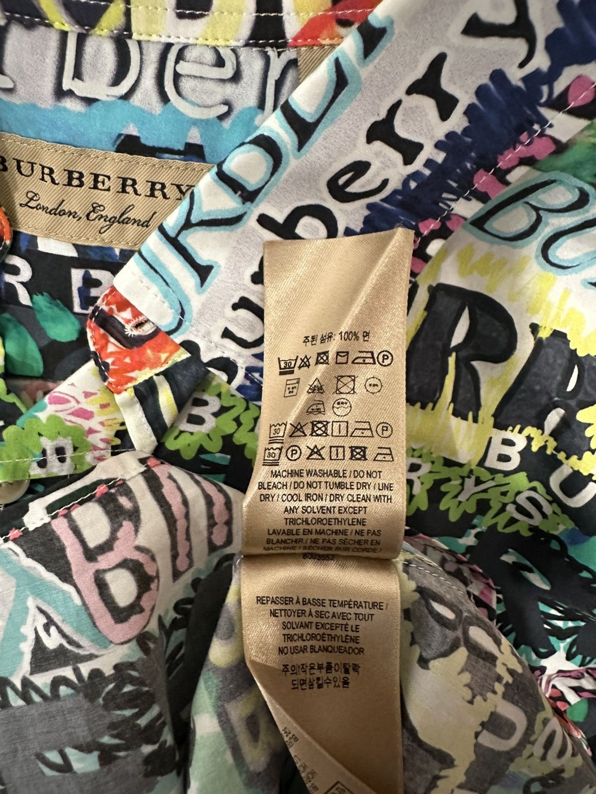 Burberry Burberry Button-Up Shirt Graffiti Size US XL / EU 56 / 4 - 4 Thumbnail