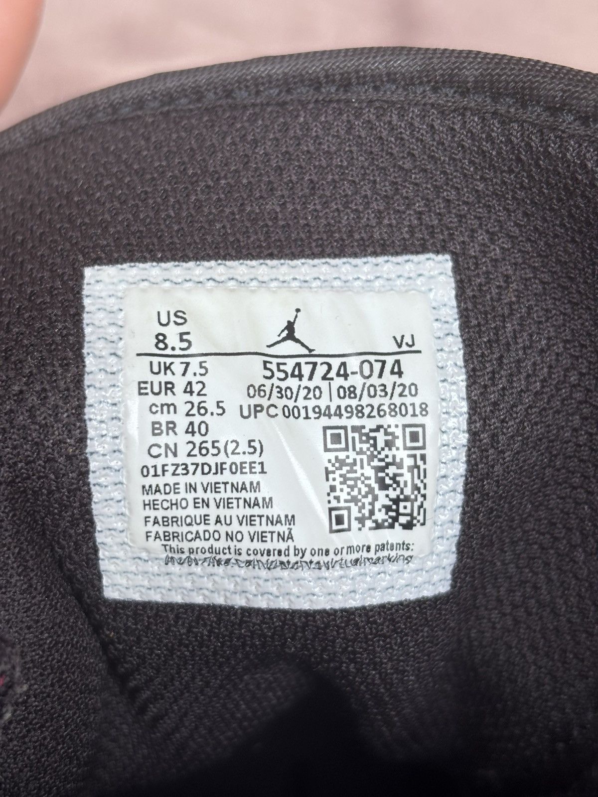 Jordan Brand Jordan 1 Retro 2020 Banned Size US 8.5 / EU 41-42 - 7 Thumbnail