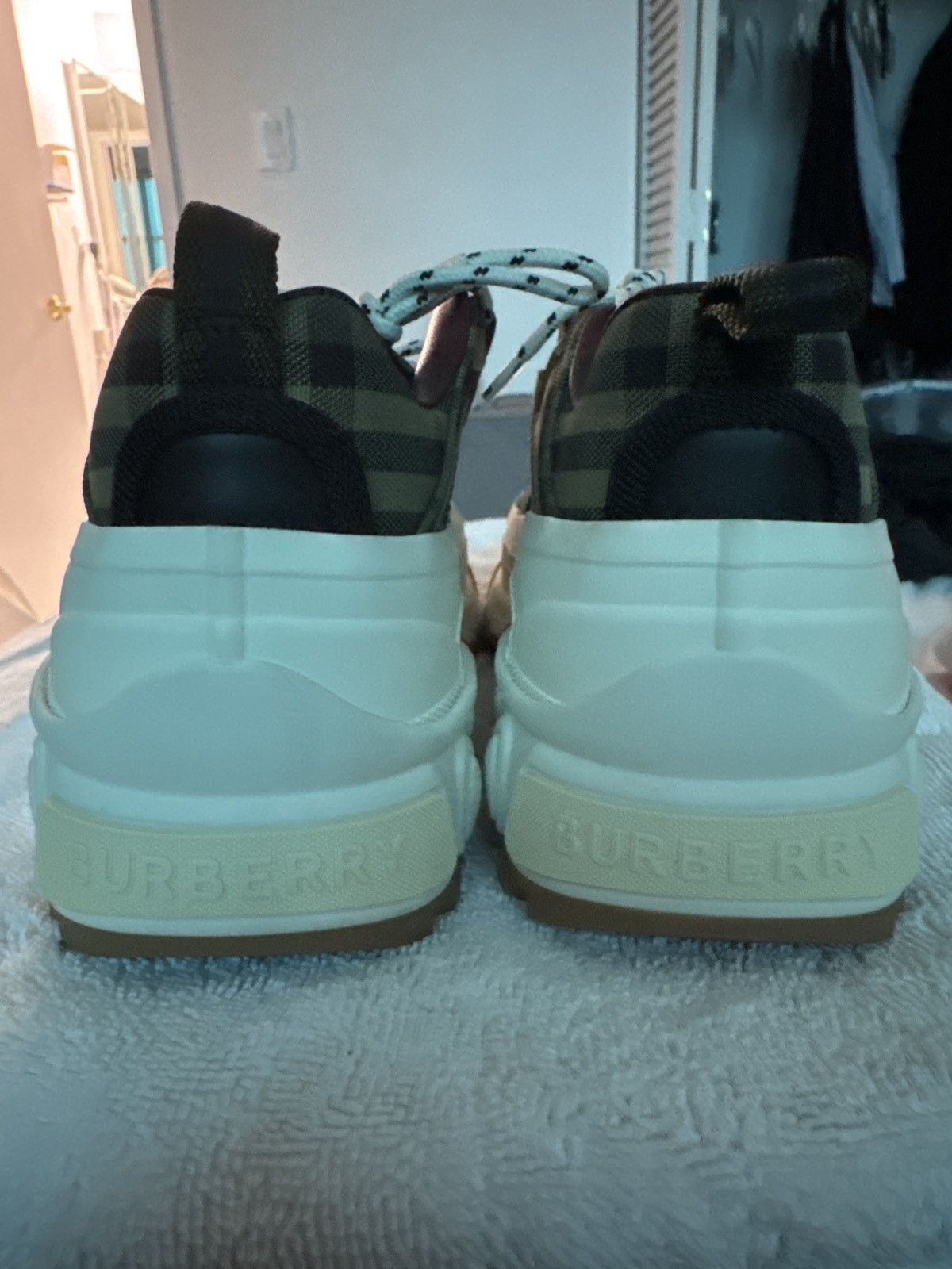 Burberry Burberry Size US 8 / IT 38 - 3 Thumbnail