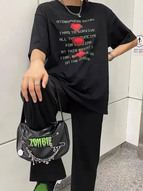 Vintage Y2K Shoulder Bag Size ONE SIZE - 2 Thumbnail