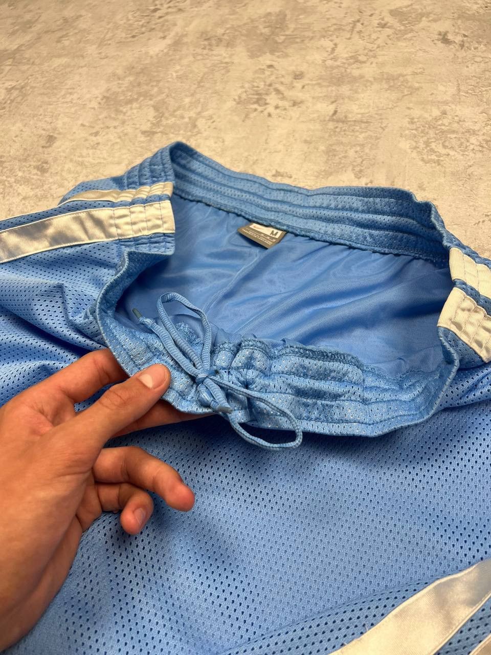 Nike Vintage Nike Shorts Basketball Size US 33 - 11 Thumbnail