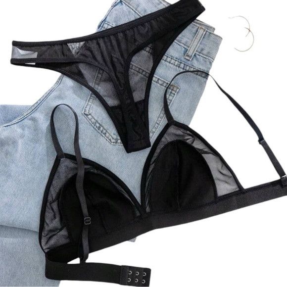 Other Women's Solid Color Leather Comfortable Lingerie Set Size M / US 6-8 / IT 42-44 - 6 Thumbnail