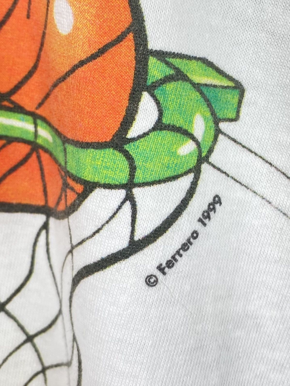 Vintage Vintage Happy Hippo Ferrero 1999 Art T-Shirt Hanes White Top Size US XL / EU 56 / 4 - 4 Thumbnail