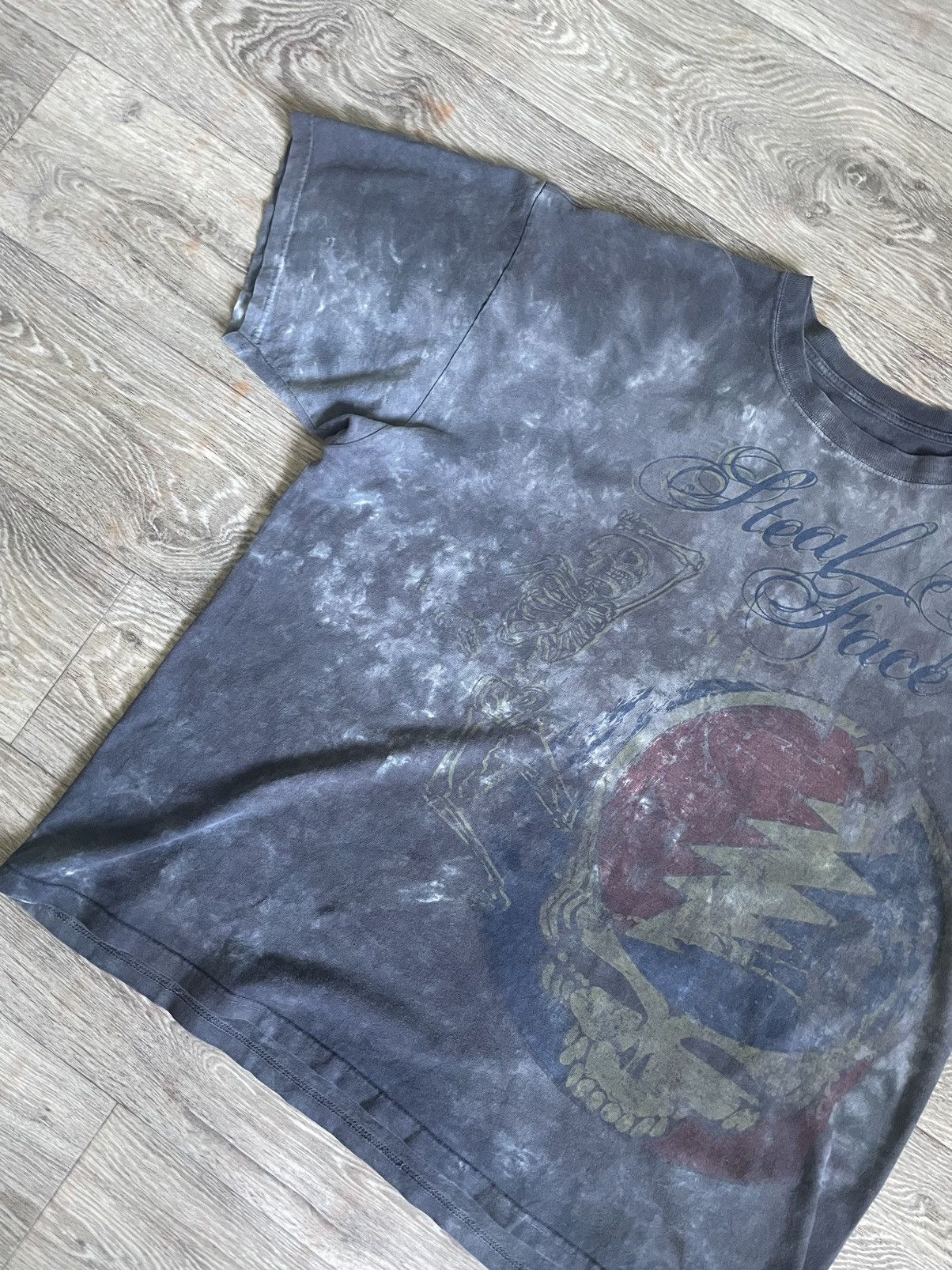 Liquid Blue Vintage 2000s Grateful Dead Liquid Blue Tie Dye T-shirt Size US XXL / EU 58 / 5 - 5 Thumbnail