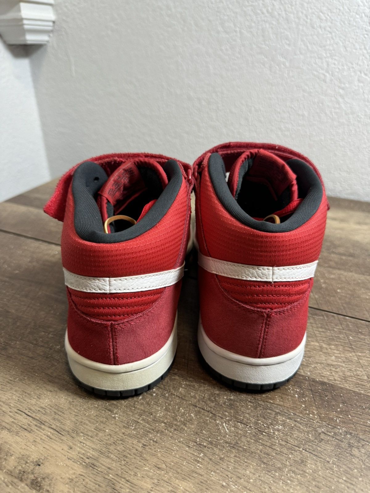 Nike Nike Dunk SB Mid Hyper Red White - Size 11 Sneakers Shoes Size US 11 / EU 44 - 4 Thumbnail