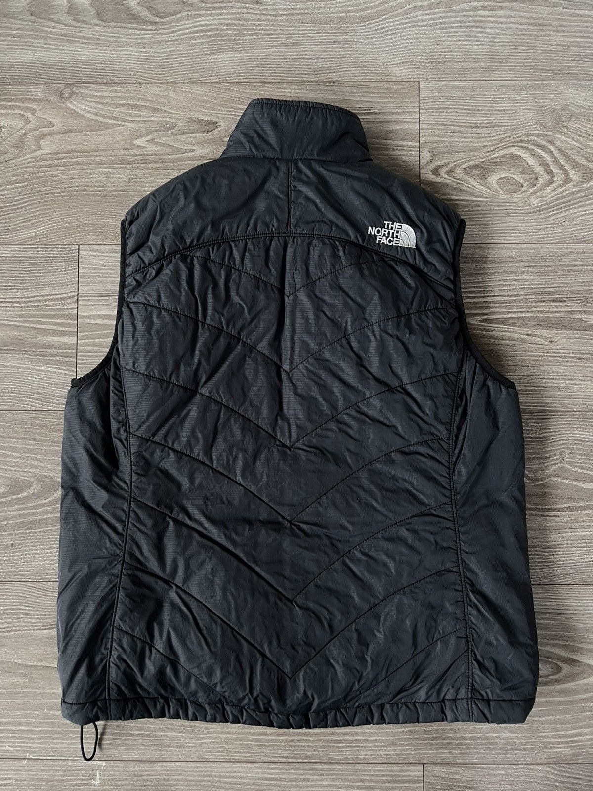 The North Face The North Face Vintage Insulated Embroidered Logo Vest Size L / US 10 / IT 46 - 16 Thumbnail