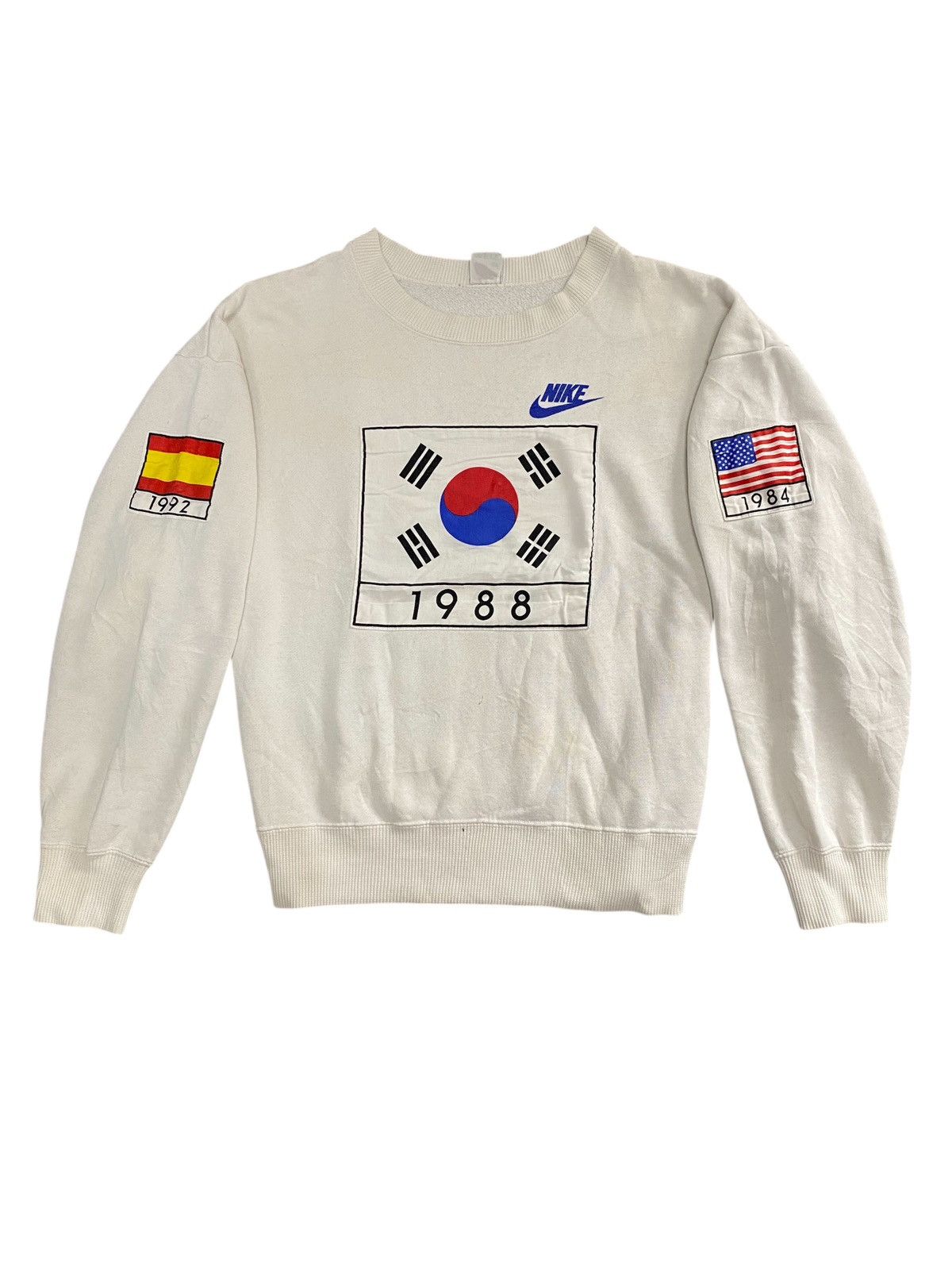Nike Vintage Nike korea patches flags sweatshirt Size US M / EU 48-50 / 2 - 2 Thumbnail