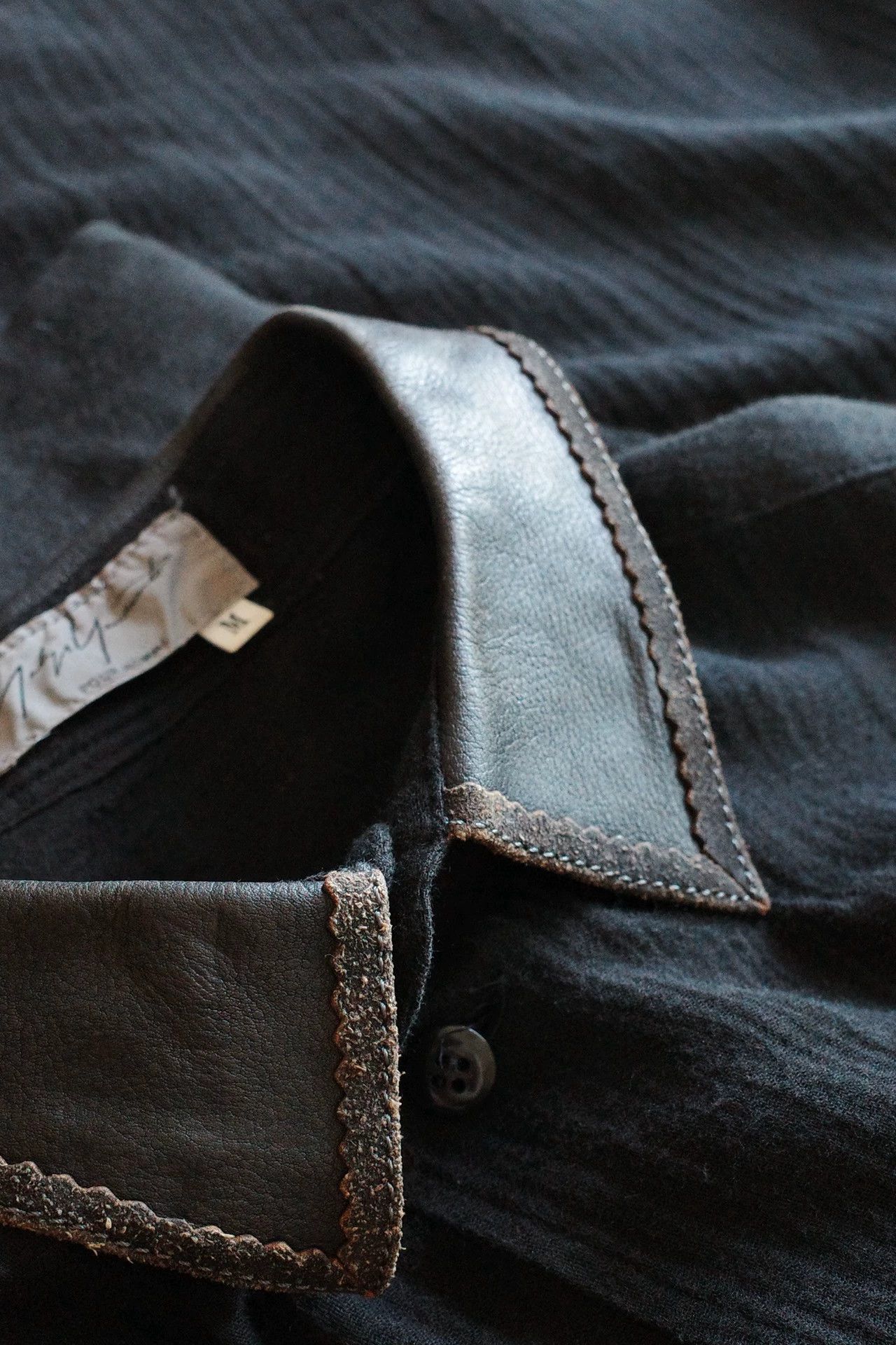 Yohji Yamamoto Yohji Yamamoto 96SS F&B Leather Collar Shirt Size US M / EU 48-50 / 2 - 7 Thumbnail