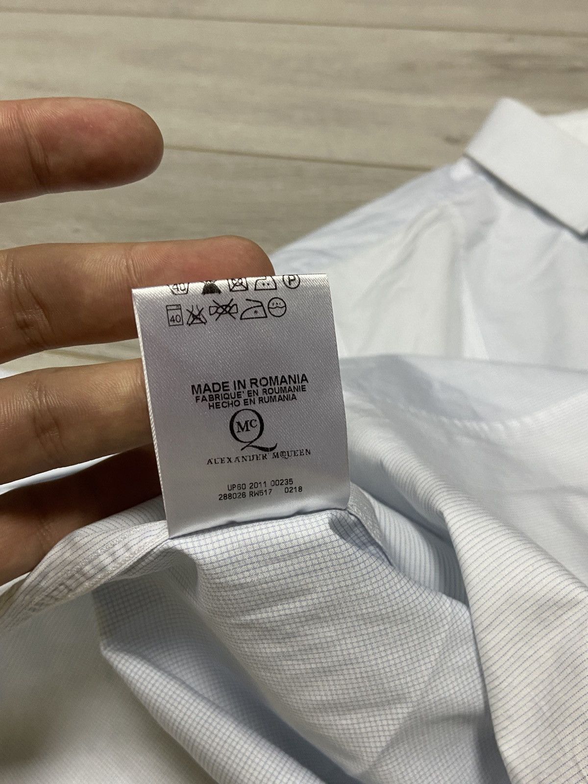 Alexander McQueen × MCQ × McQ Alexander McQueen Alexander McQueen pin 🧷 Vintage Shirt MCQ Size US M / EU 48-50 / 2 - 7 Thumbnail