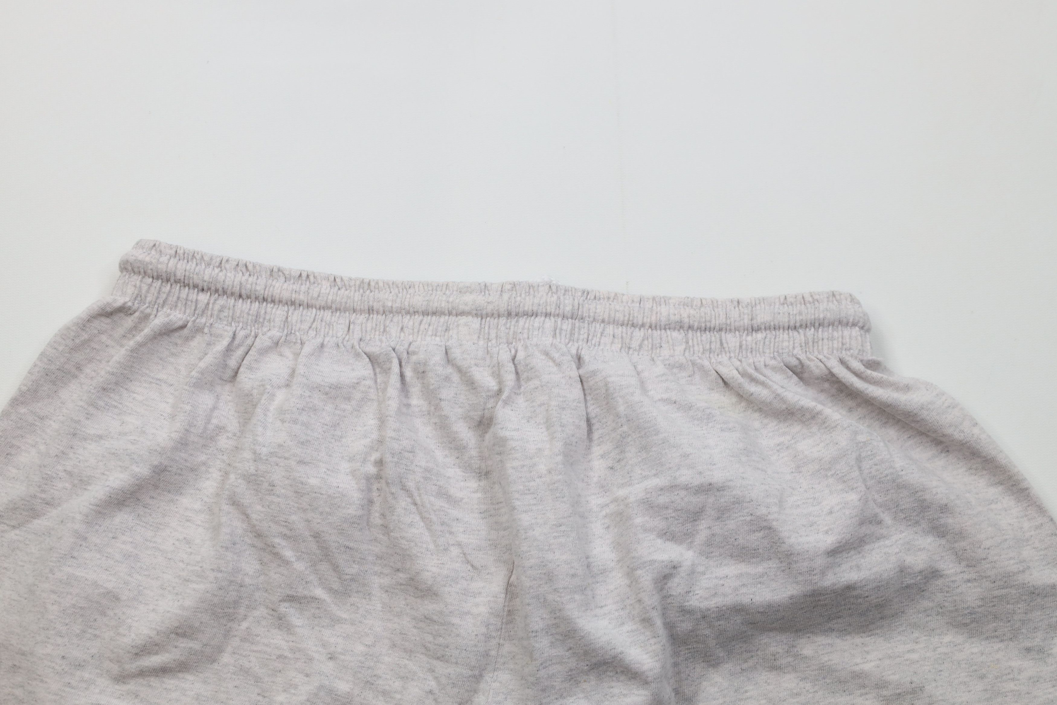 Vintage Vintage 90s Above Knee University of Toledo Shorts Gray USA Size US 34 / EU 50 - 11 Thumbnail