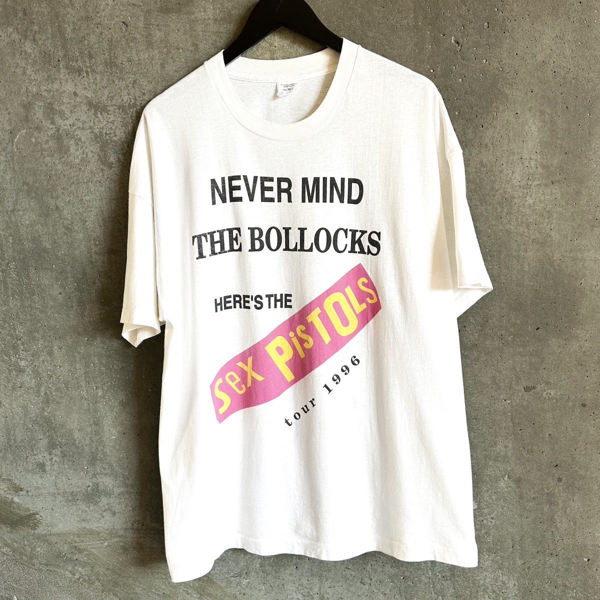 Band Tees × Vintage 90