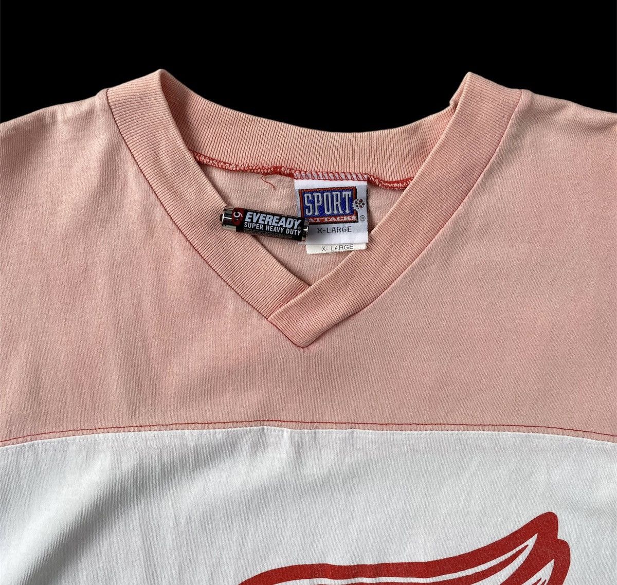 Vintage Vintage Distressed DARREN McCARTY Detroit Red Wings Nhl Tees Size US XL / EU 56 / 4 - 13 Thumbnail