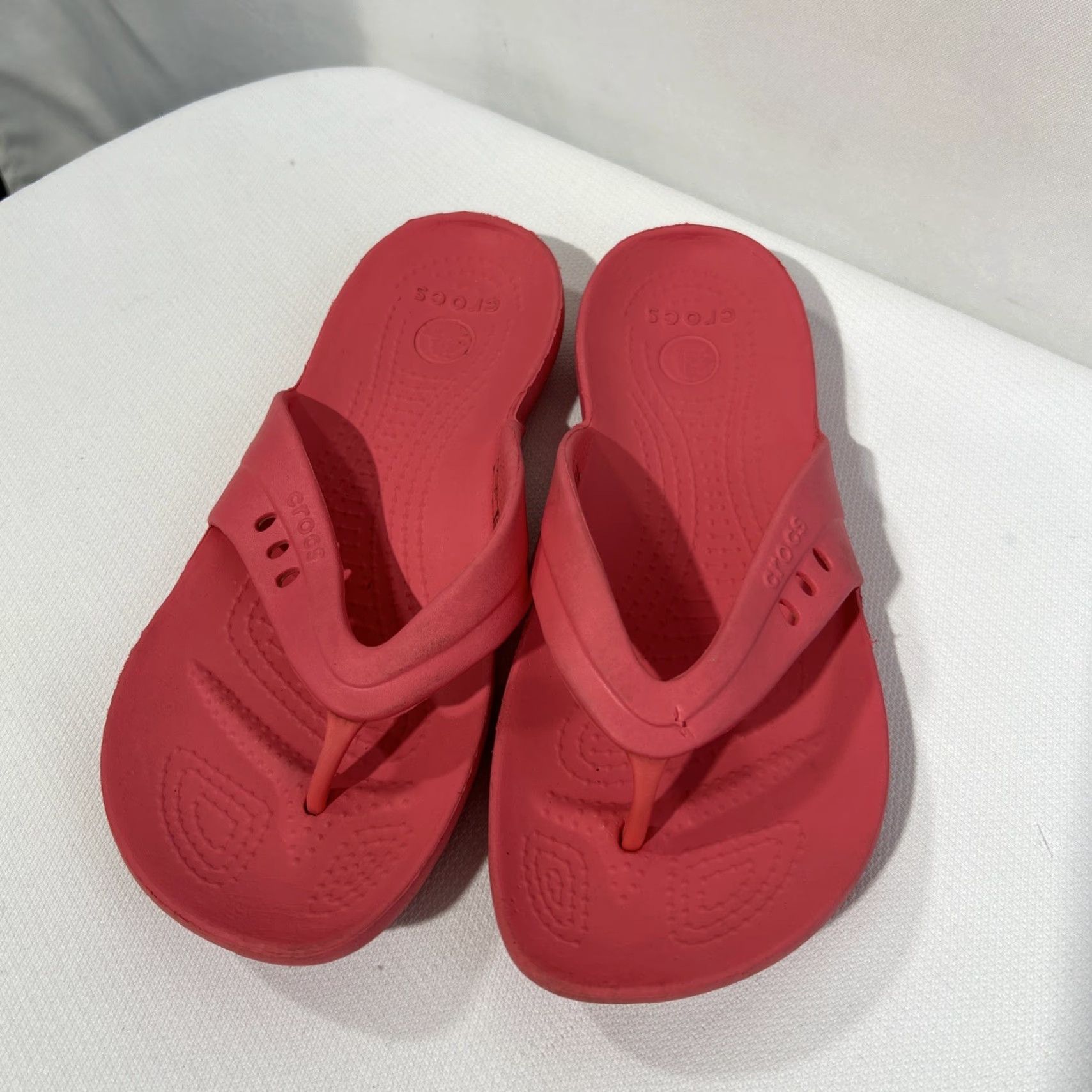 Crocs Crocs Kadee II Flip Flop Sandal Women Size 7 Pink Size US 7 / IT 37 - 5 Thumbnail