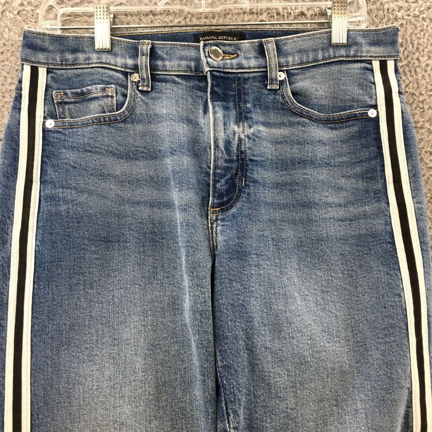 Banana Republic Banana Republic Jeans Womens 28L Blue Denim Straight Mid Rise Zip Jeans 32x30 Classic Modern Mens Womens Boys Girls Size 28" / US 6 / IT 42 - 2 Thumbnail