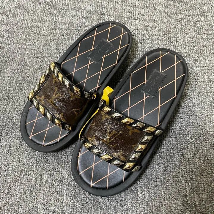 Louis Vuitton Louis Vuitton Monogram Flat Slide Sandals for Women -2508 Size US 5 / IT 35 - 1 Thumbnail