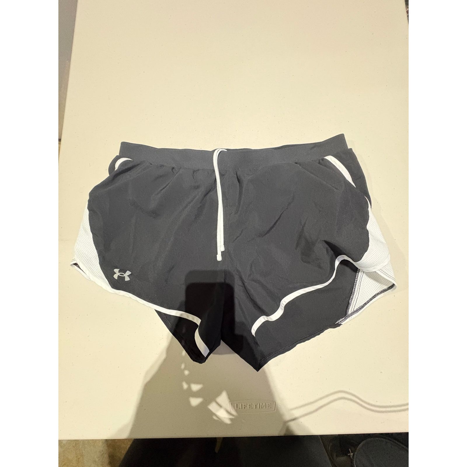 Under Armour Under Armour Women’s Running Shorts XL Black White HeatGear Size 36" / US 14 / IT 50 - 2 Thumbnail