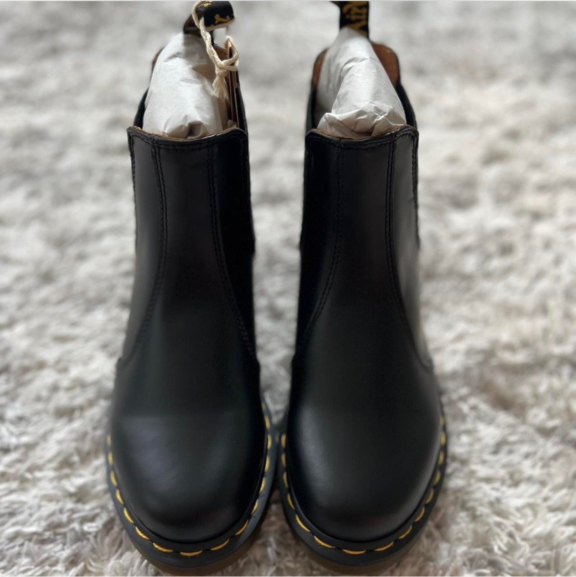 Dr. Martens Dr Martens 2976 Hi Smooth Leather Chelsea Boots Size US 7 / IT 37 - 3 Thumbnail