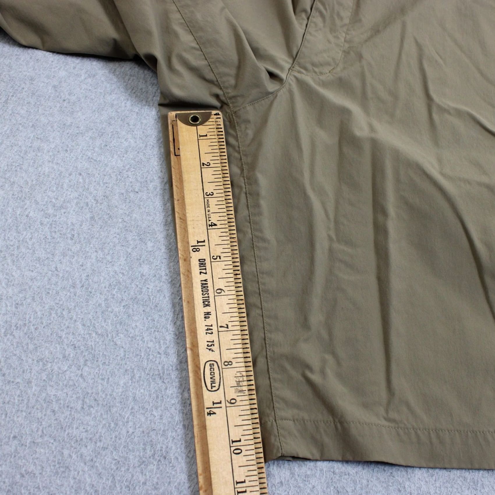 Patagonia Patagonia Shorts Mens 44 Beige Nylon Cargo Quick Dry Hiking Lightweight Trail Size US 44 / EU 60 - 6 Thumbnail