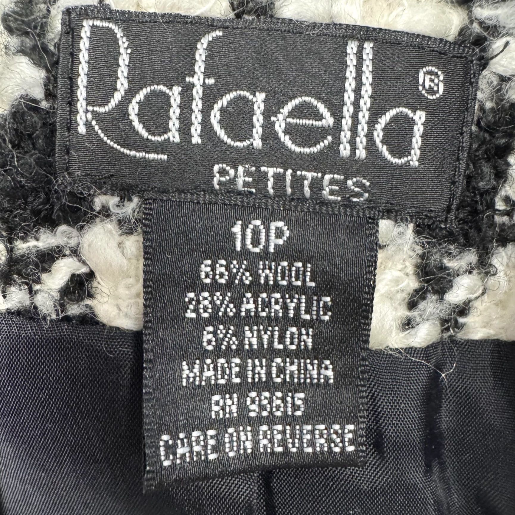 Vintage Rafaella Blazer 10P Black White Wool Tweed Classic Workwear Chic Preppy Parisian Size L / US 10 / IT 46 - 7 Thumbnail