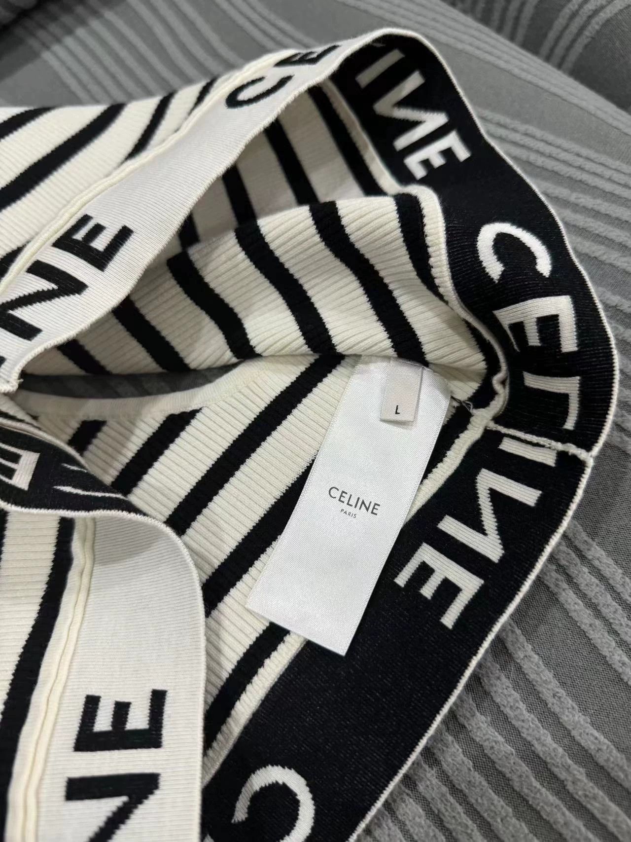 Celine Celine New Women's Tank Top Size L / US 10 / IT 46 - 2 Thumbnail