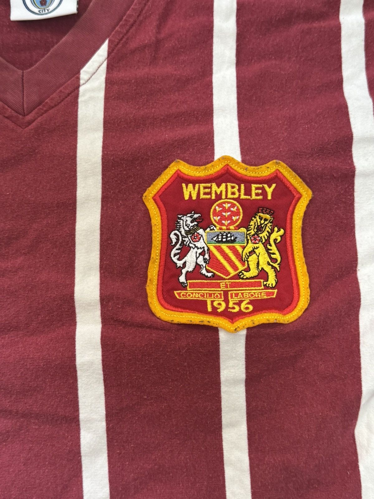Vintage Soccer jersey Manchester City Size US M / EU 48-50 / 2 - 3 Thumbnail