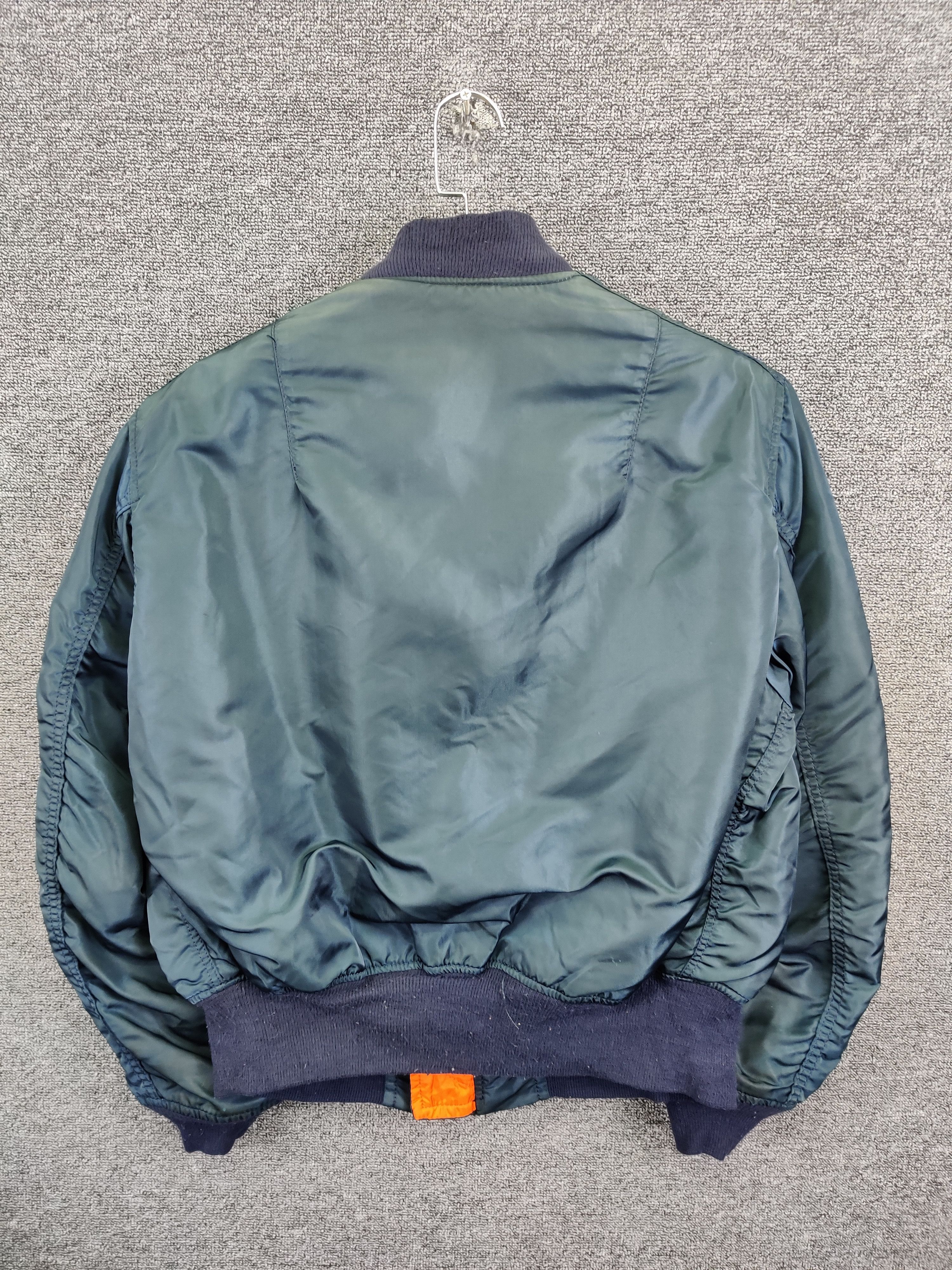 Alpha Industries Vintage 90s Alpha Industries MA-1 Flight Bomber Jacket Size US L / EU 52-54 / 3 - 4 Thumbnail
