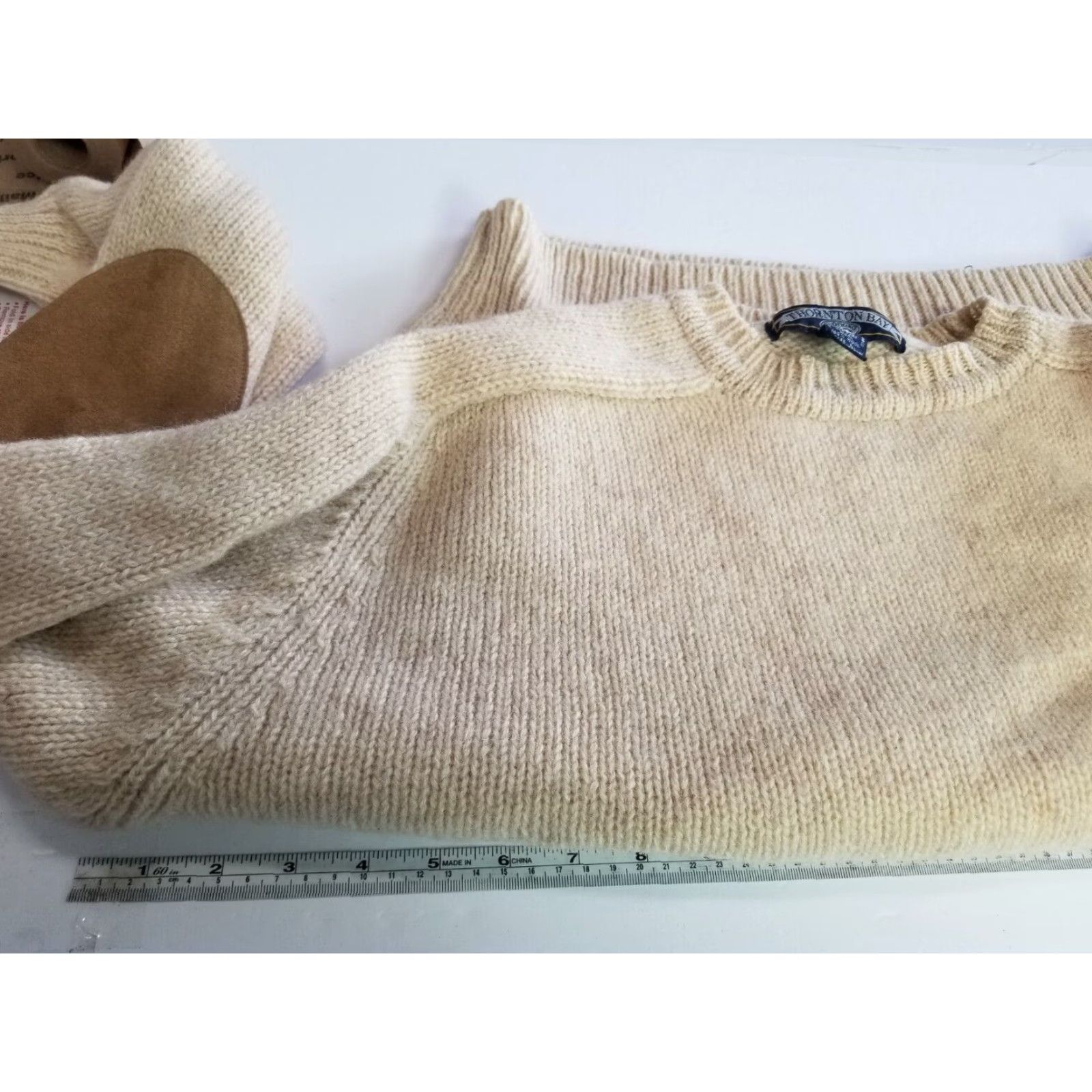 Vintage VINTAGE Thornton Bay Sweater Knit Wool Beige L Men Pullover Crew Neck Geometric 100% Wool Made In Hong Kong Regular Size Large Size US L / EU 52-54 / 3 - 3 Thumbnail
