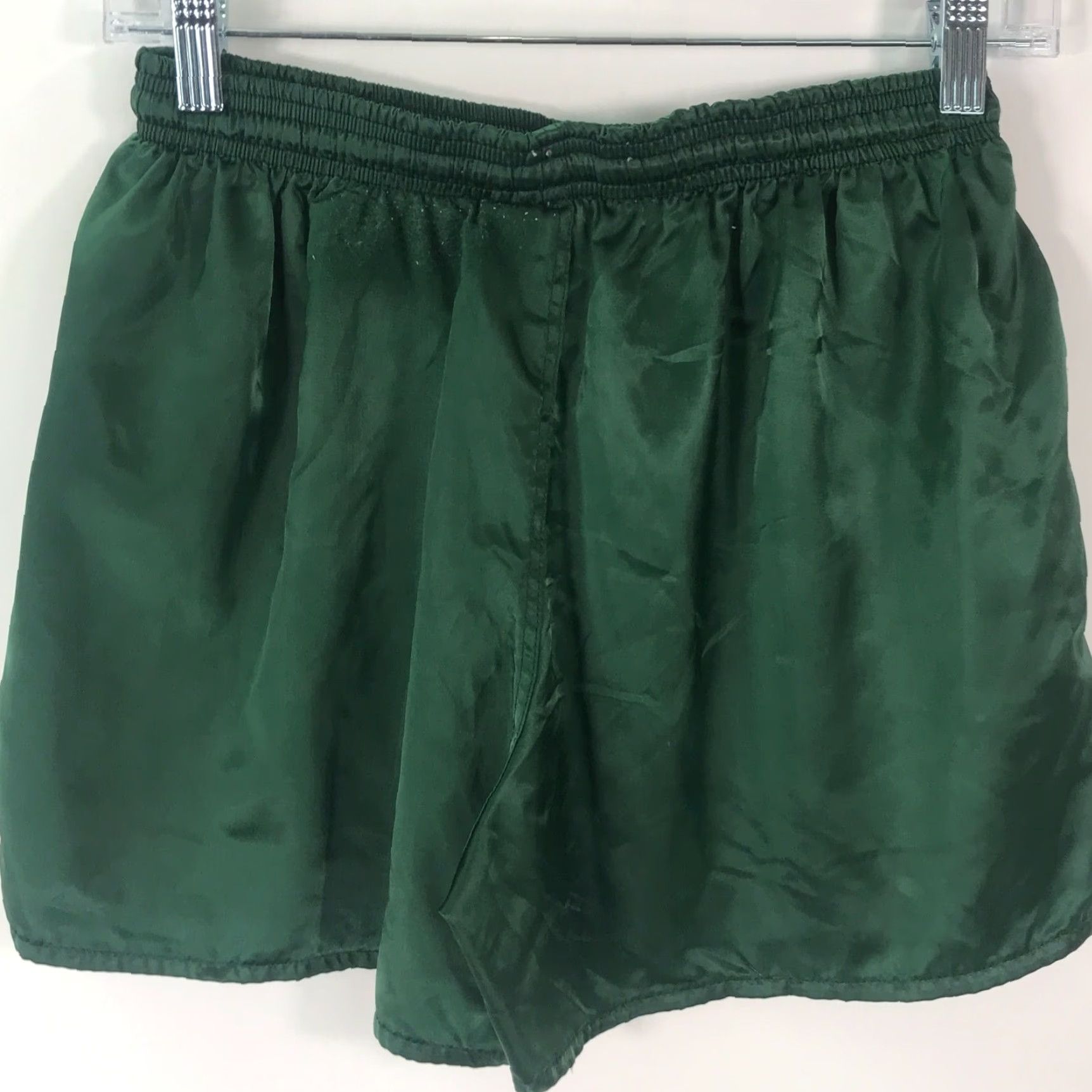Nike Nike Shorts Women Athletic Green Size 14 Drawstring 4 in Inseam Regular Nylon Activewear Size 24" / US 00 / IT 34 - 2 Thumbnail