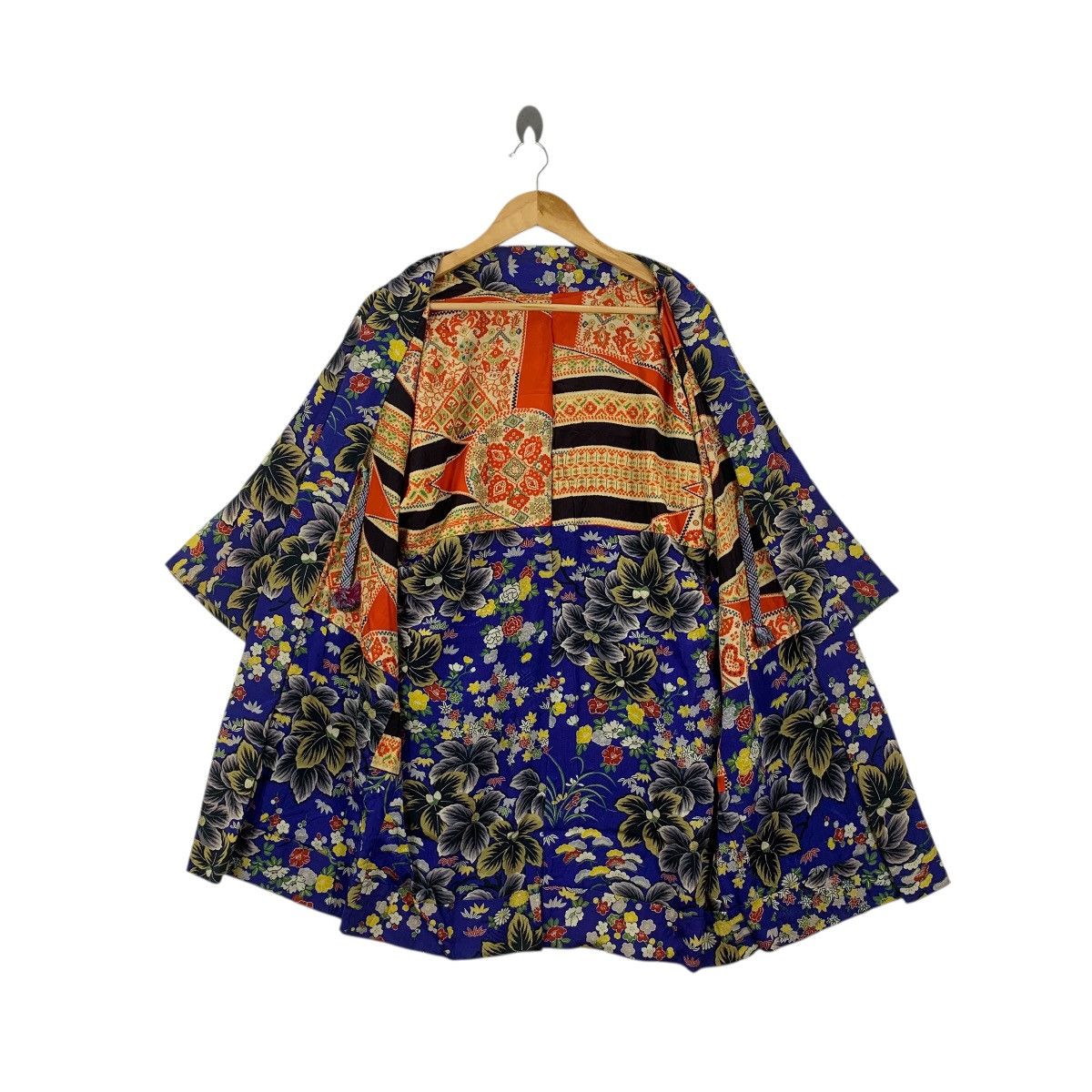 Vintage Vintage 70s KIMONO JAPAN SAKURA Floral AOP Sukajan Coat Size M / US 6-8 / IT 42-44 - 7 Thumbnail