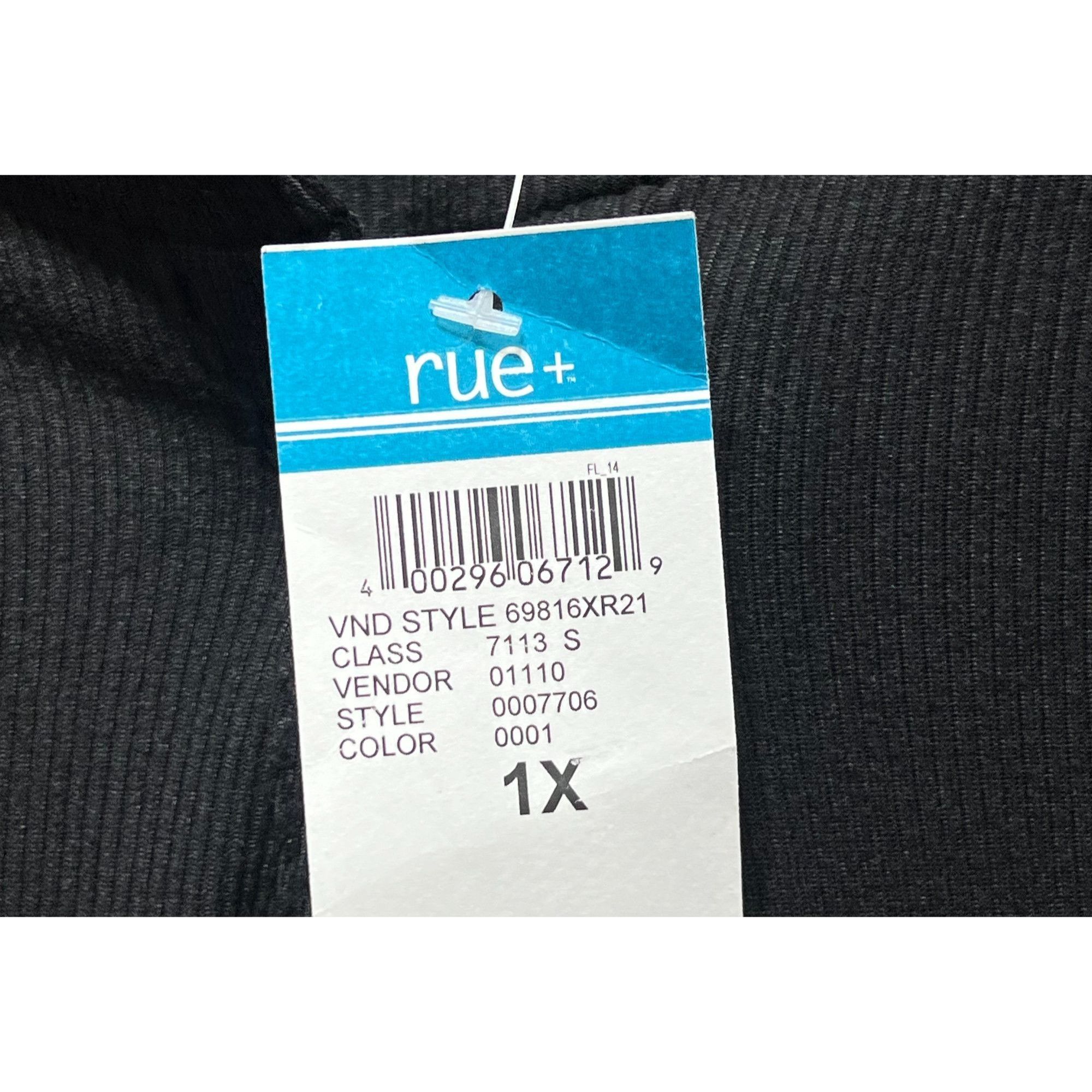 Other Rue + - Women's Fitted Long Sleeve Henley Tee - Black - 1X Size XL / US 12-14 / IT 48-50 - 9 Thumbnail