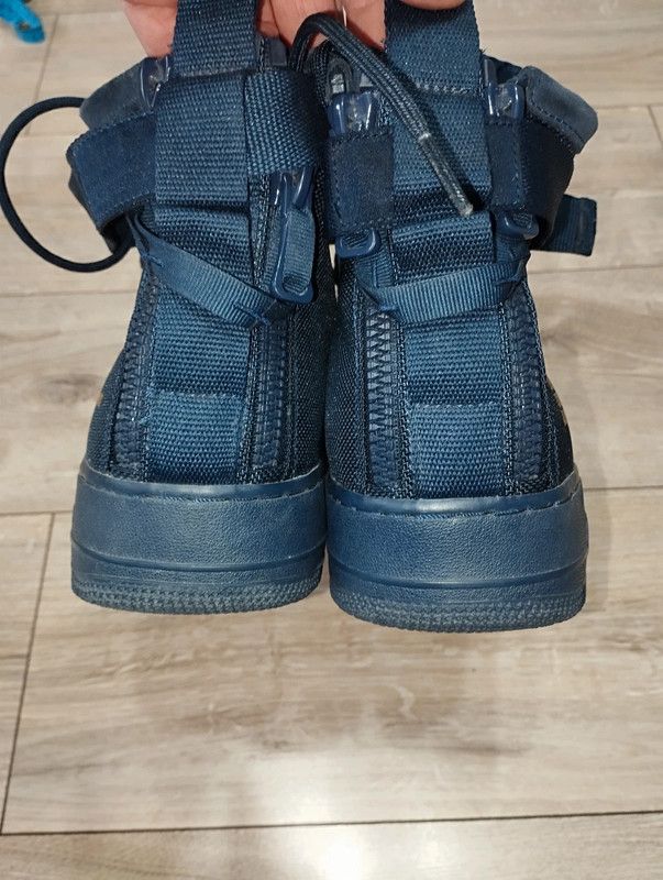 Nike Nike SF Air Force 1 Mid Obsidian Metalic Gold size 49,5 Size US 15 / EU 48 - 5 Thumbnail
