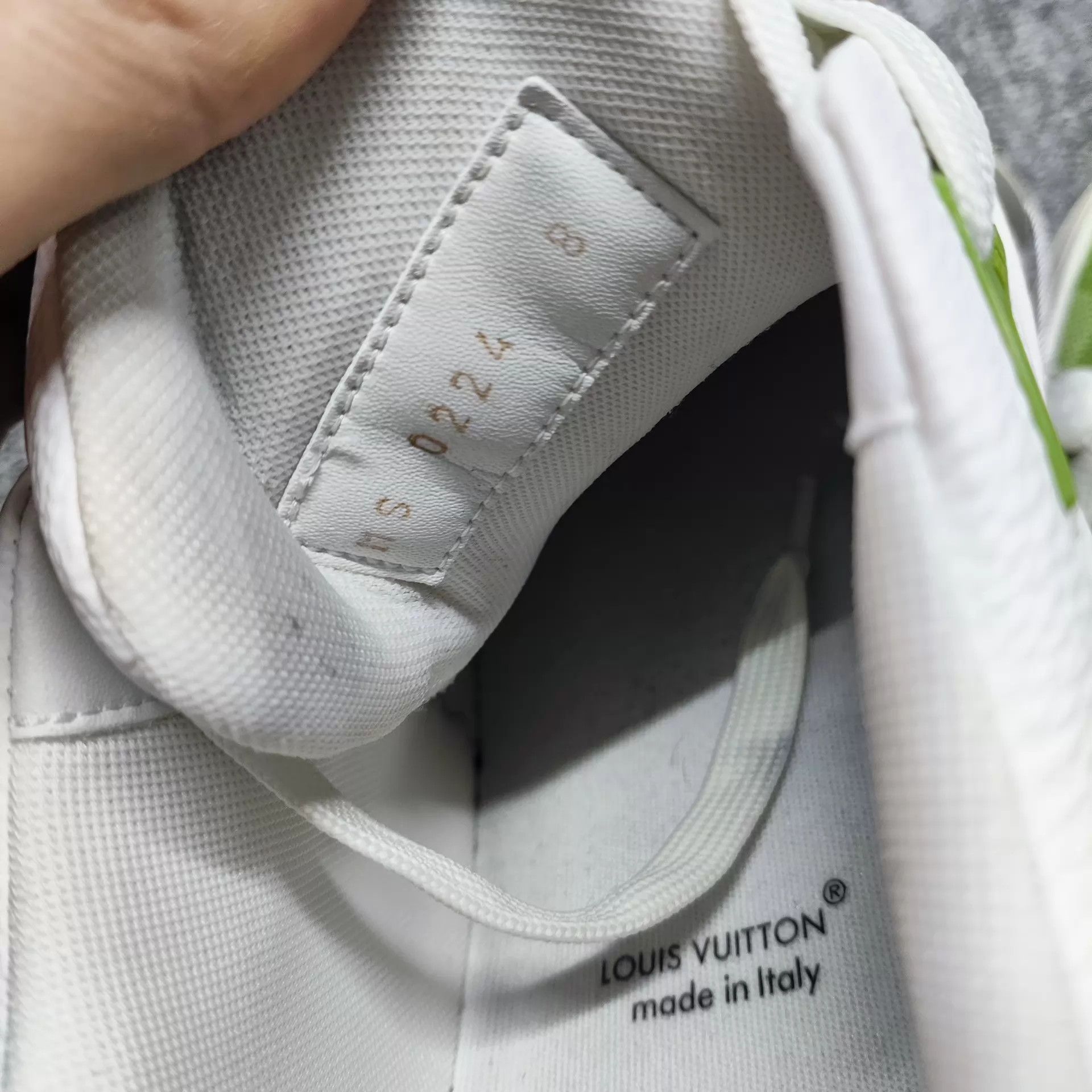 Louis Vuitton LV Trainer US 8 White Green Checkerboard Size US 8 / EU 41 - 4 Thumbnail