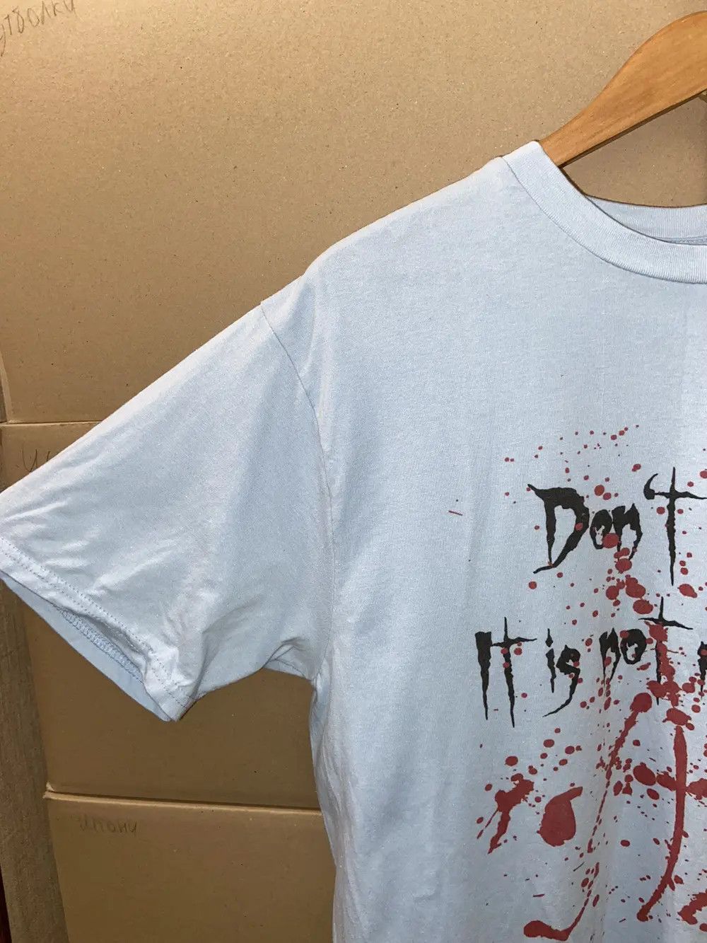 Vintage CRAZY VINTAGE HORROR FUNNY TEE Y2K T SHIRT BLOOD HUMOR Size US L / EU 52-54 / 3 - 8 Thumbnail