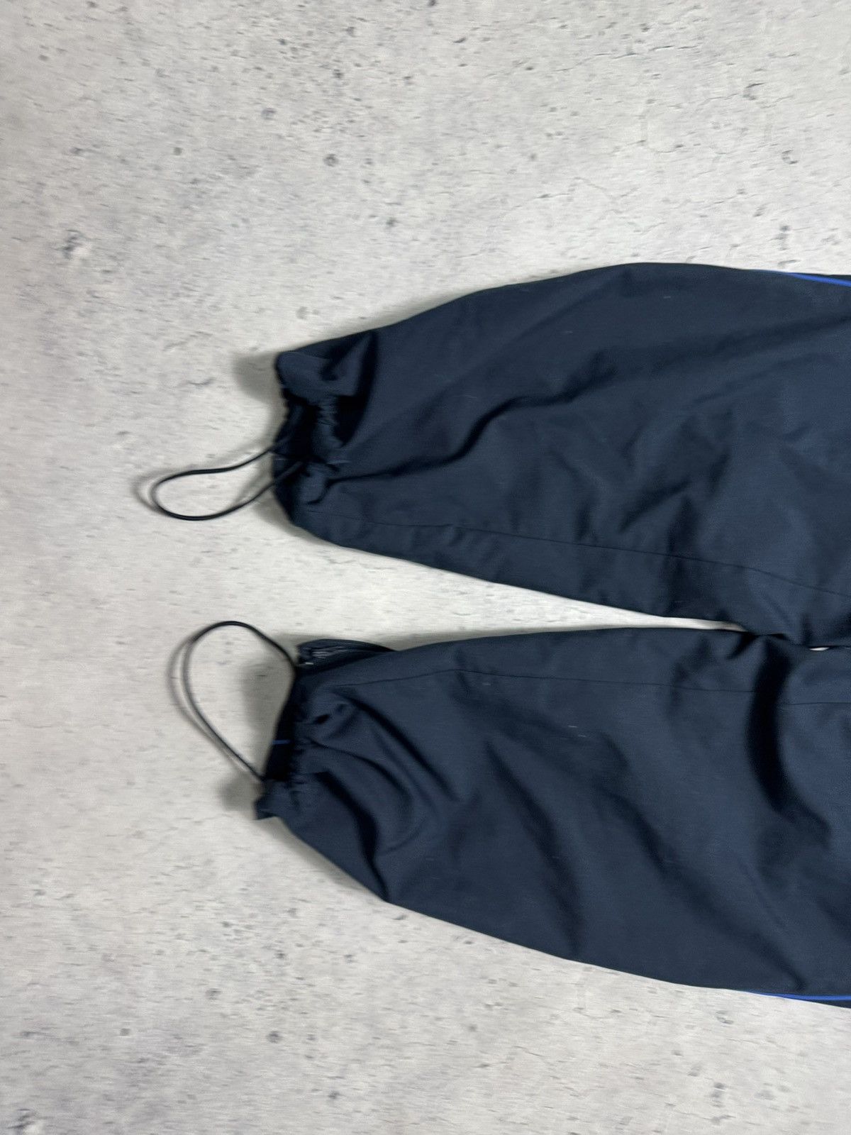 Nike Nike Big Swoosh Track Pants Nylon Baggy Drill Swoosh Vintage Size US 30 / EU 46 - 4 Thumbnail