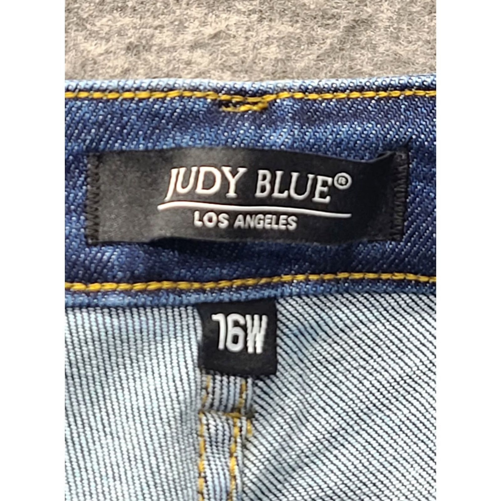 Vintage Judy Blue Jeans Women’s 16W/29 Classic Fit Straight Leg Stretch Denim Jeans Blue 5-Pocket City Preppy Womens Size 38" / US 16 / IT 52 - 2 Thumbnail