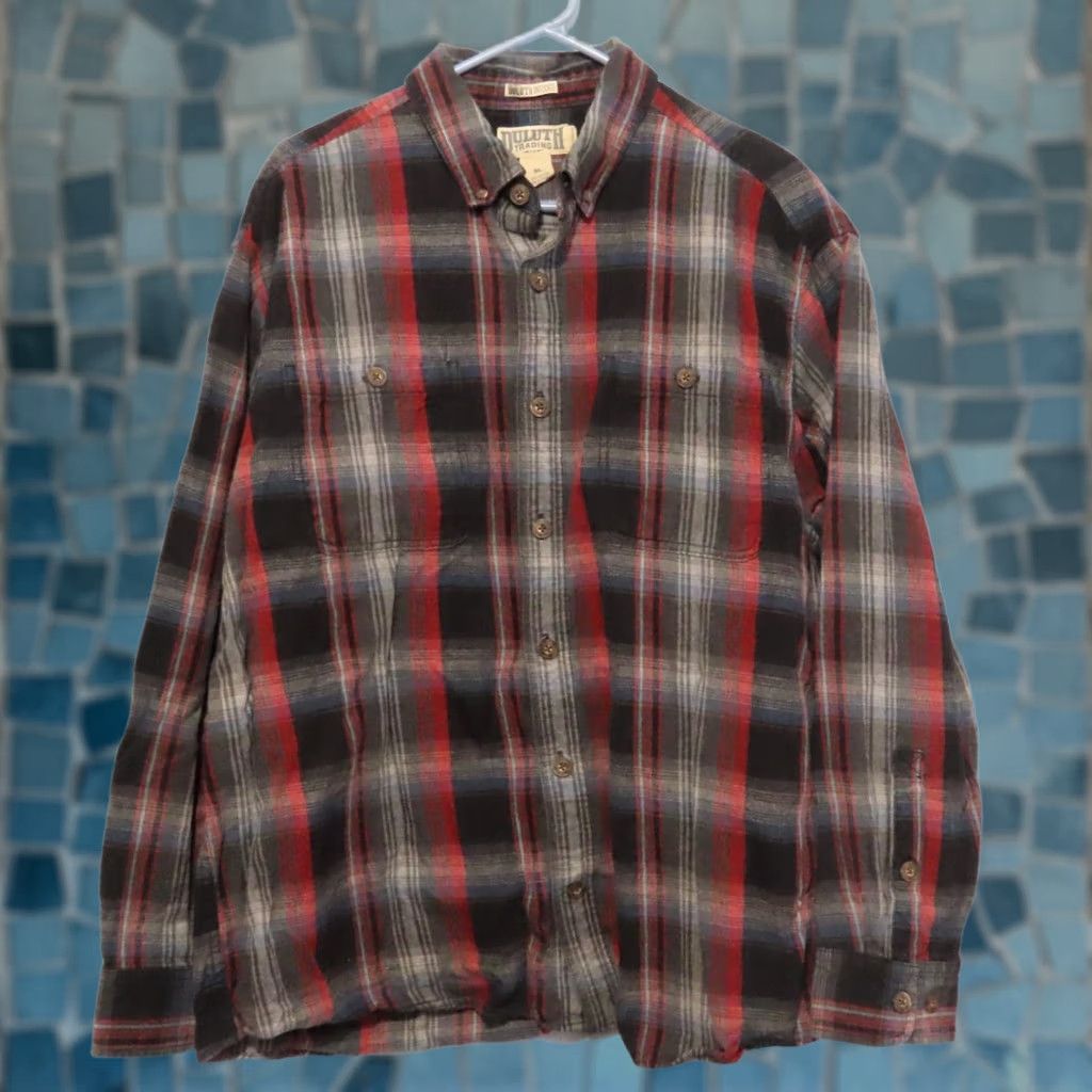 Vintage Duluth Untucked Flannel Relaxed Fit Shirt Men’s XL Black Red Gray Plaid Button-Up Size US XL / EU 56 / 4 - 1 Thumbnail