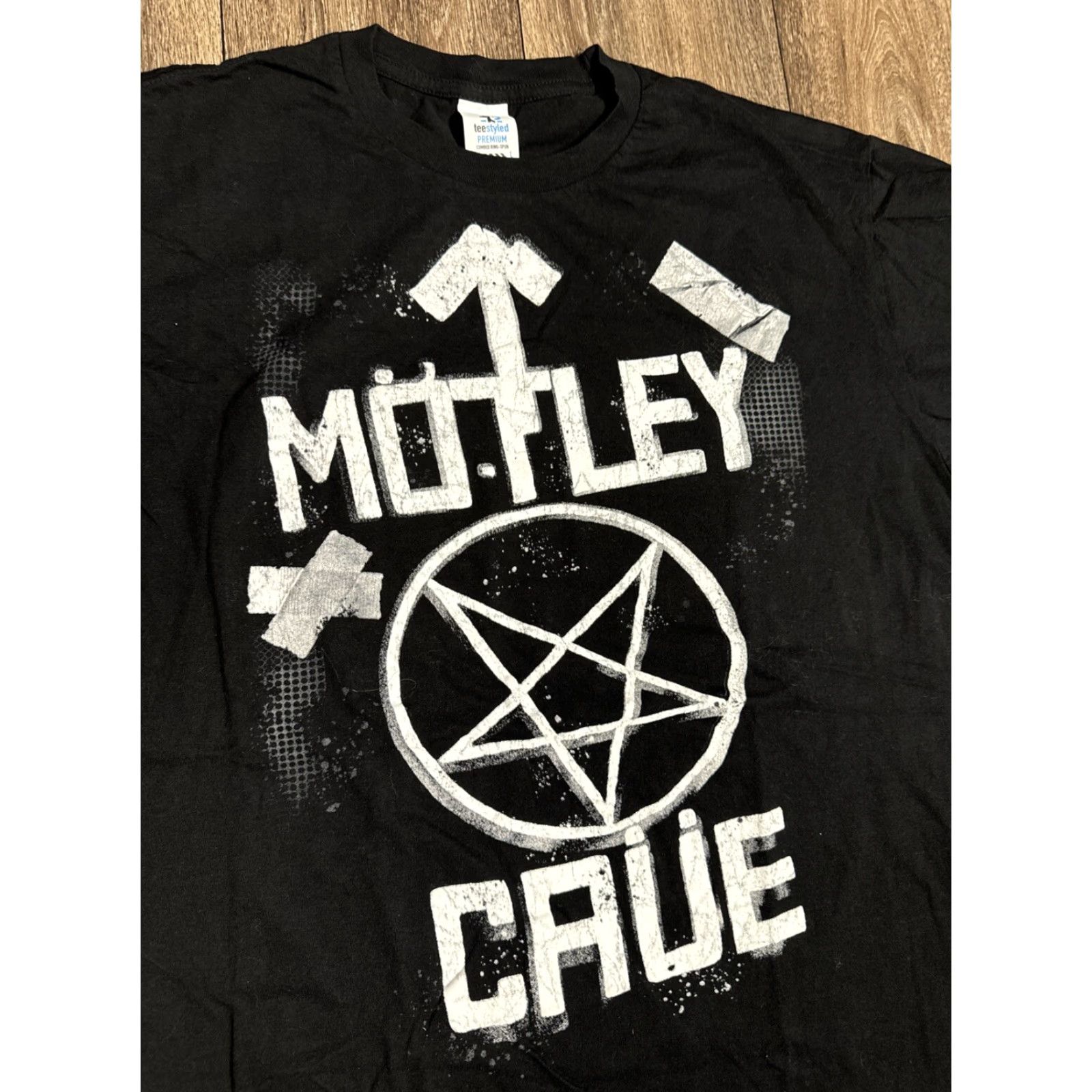 Doublet Motley Crue Stadium Tour 2022 Double-Sided Band Music T-Shirt L Men Black Large Size US L / EU 52-54 / 3 - 3 Thumbnail