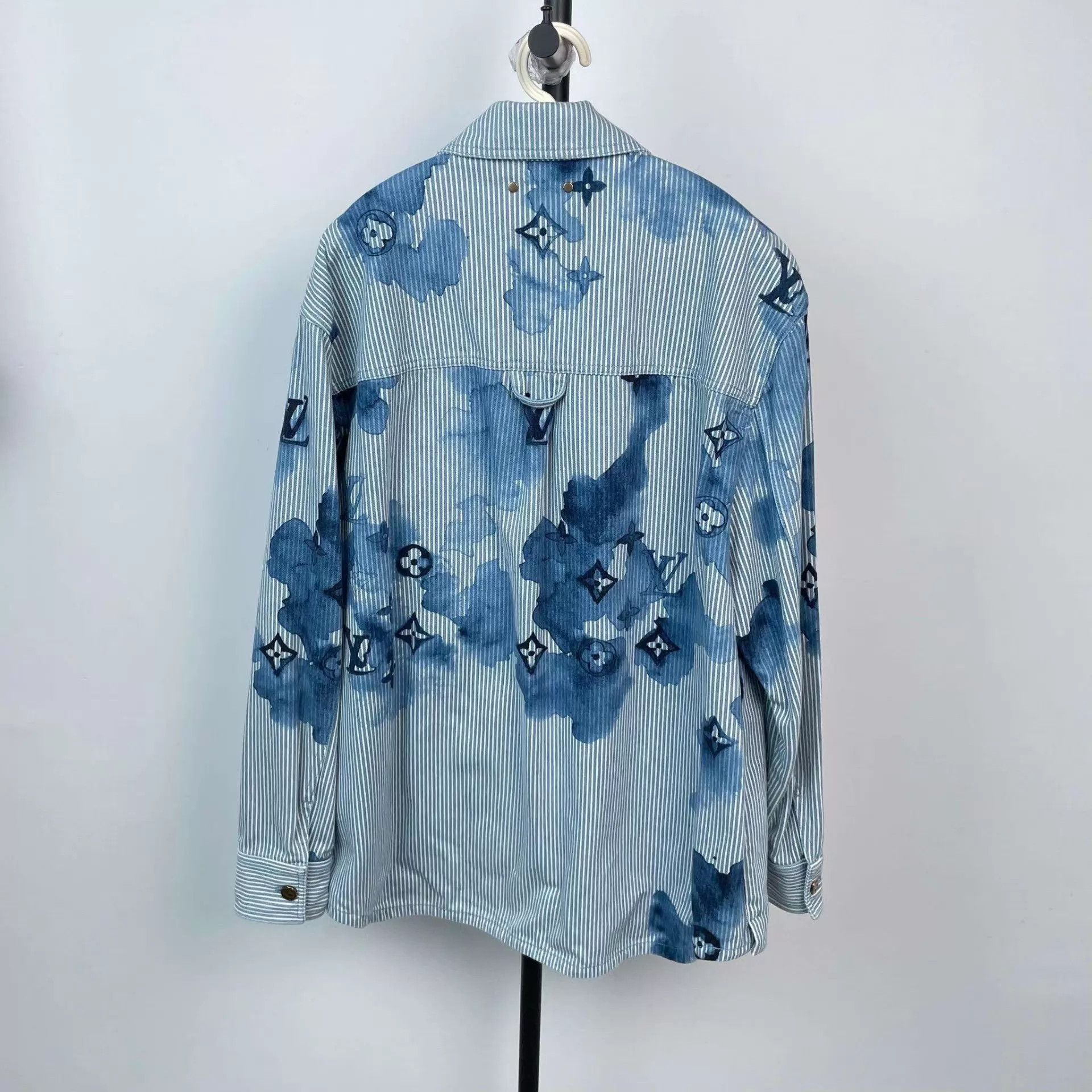 Louis Vuitton LV striped splash ink blue denim shirt L Size US L / EU 52-54 / 3 - 2 Thumbnail