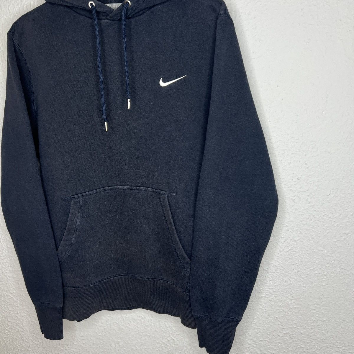 Nike Vintage Nike Hoodie Sweatshirt Hooded Navy Swoosh Logo 90s Size US M / EU 48-50 / 2 - 3 Thumbnail