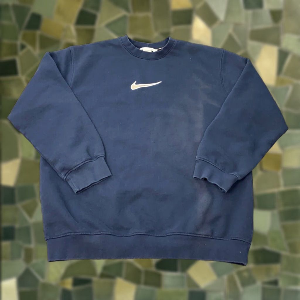 Nike VINTAGE Nike Sweatshirt Mens 2XL Blue Embroidered Center Swoosh Y2K Crew Neck Pullover Hooded Pockets Shirt Sweatshirt Size US XXL / EU 58 / 5 - 1 Thumbnail