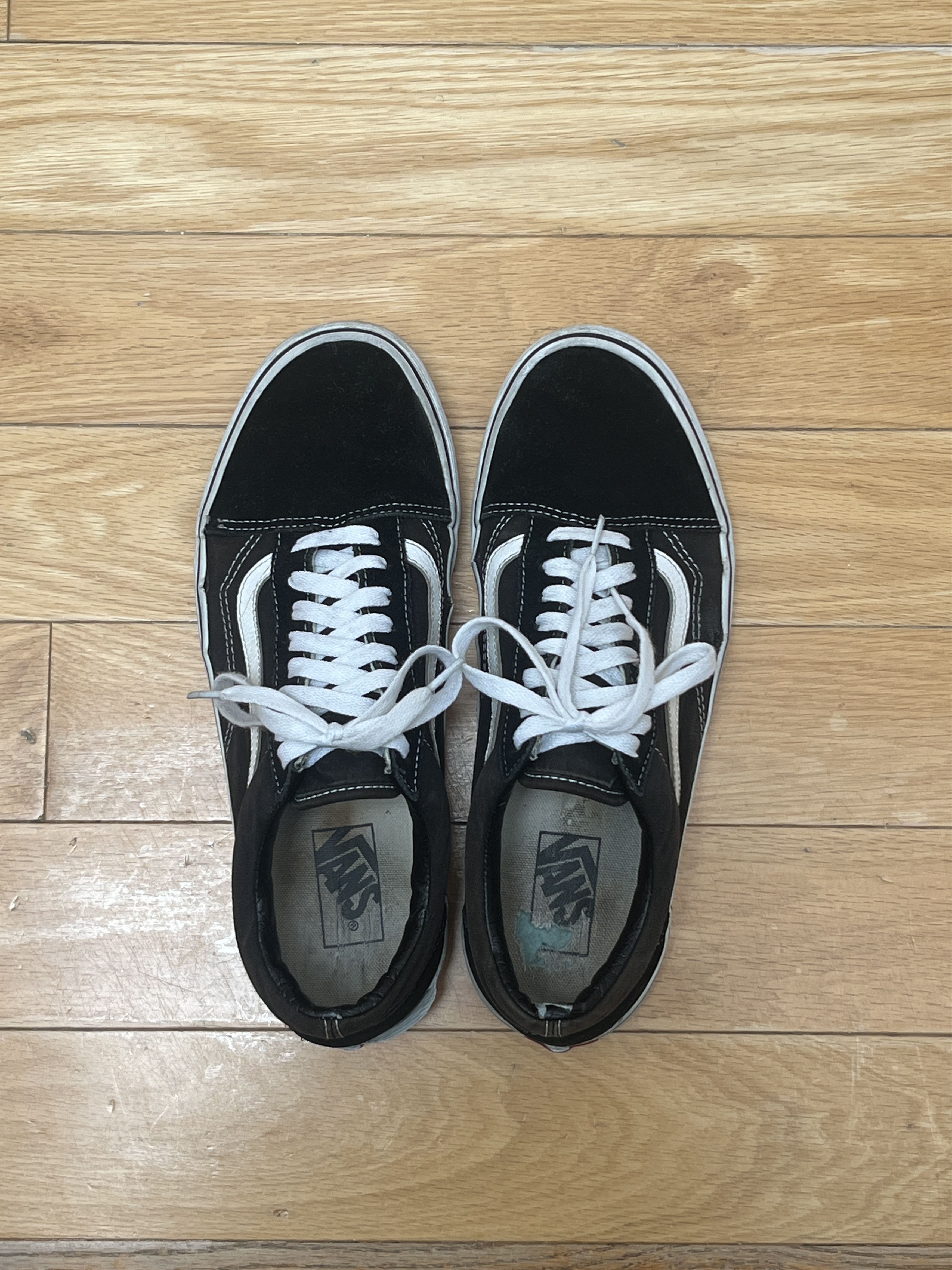 Vans Two Pairs VANS Old Skools US10.5 and 10 Size US 10 / EU 43 - 11 Thumbnail
