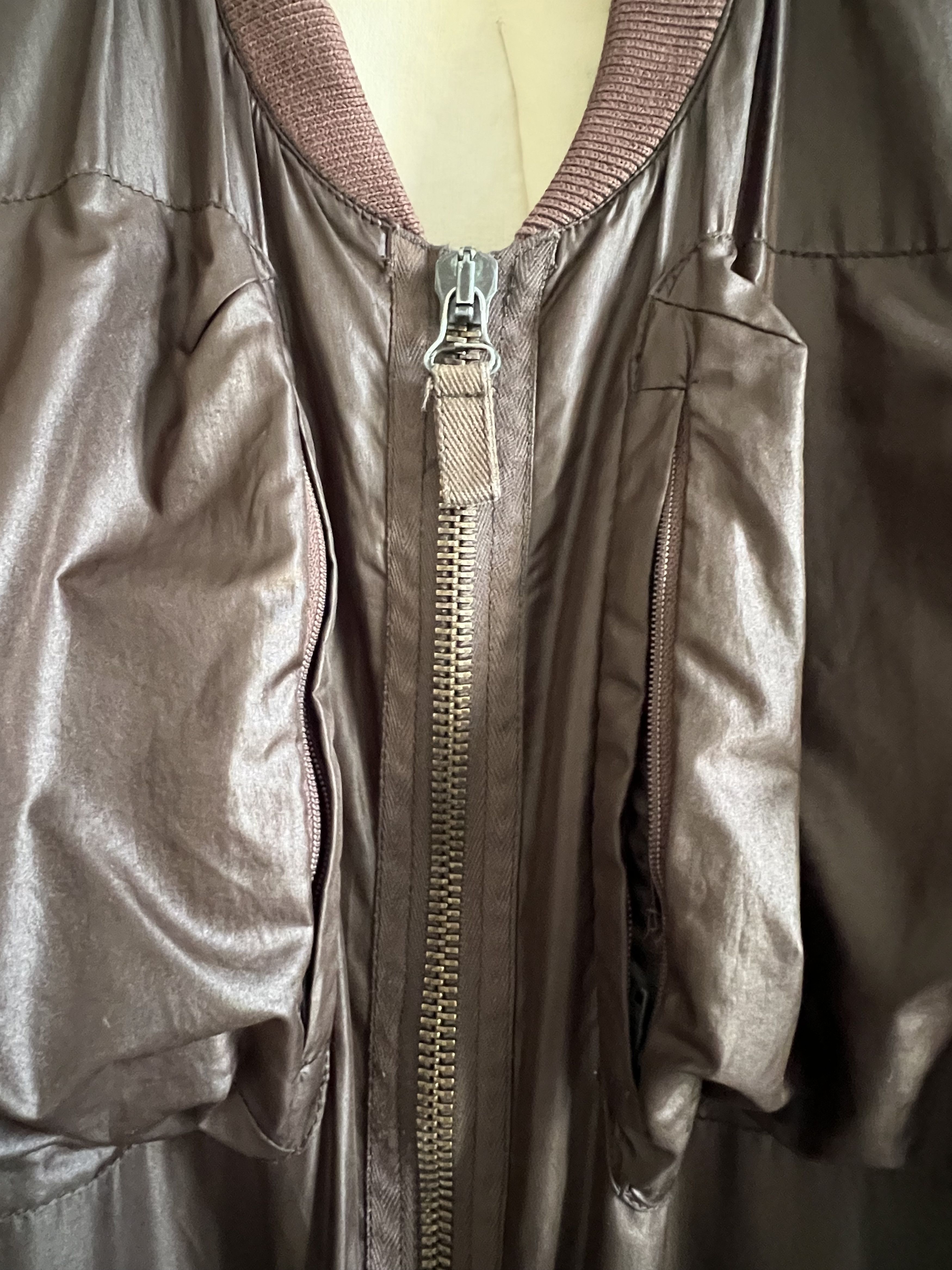 Helmut Lang HELMUT LANG satin cargo pocket bomber made in Italy Size US L / EU 52-54 / 3 - 3 Thumbnail