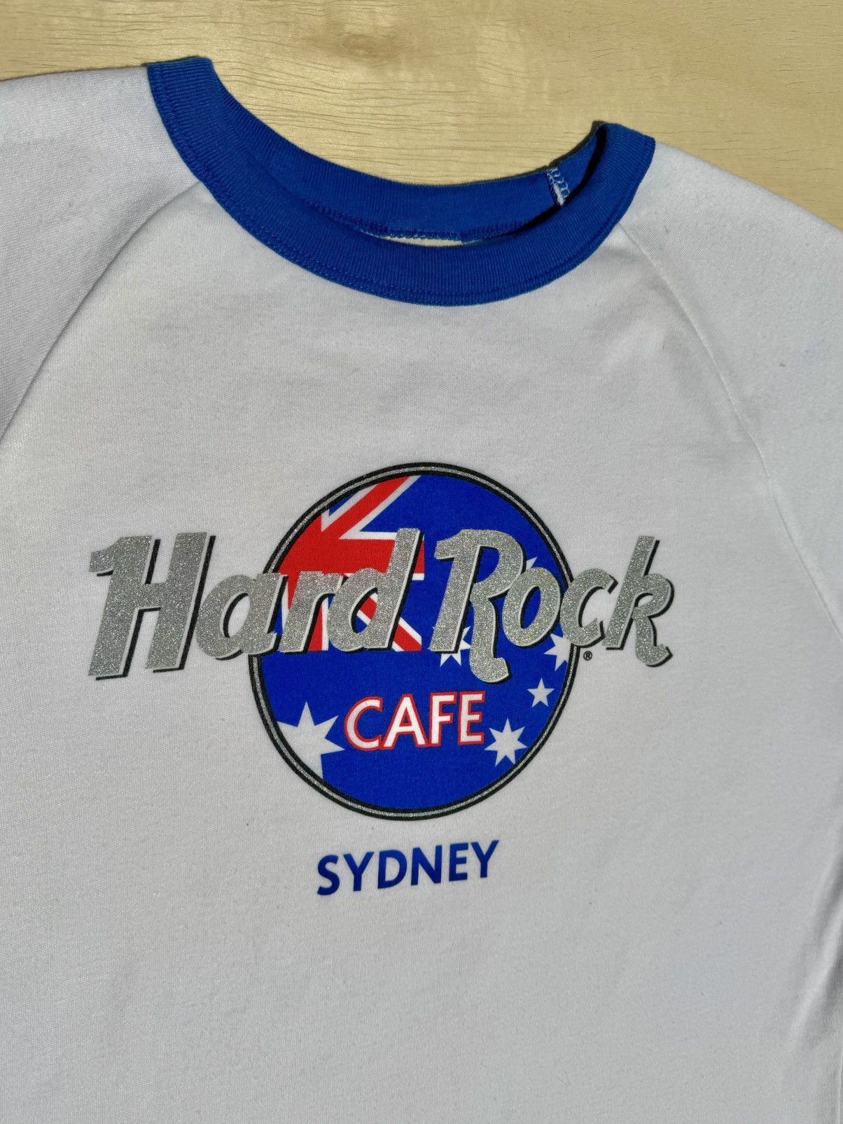 Band Tees × Hard Rock Cafe × Vintage Vintage Hard Rock Cafe Sydney Australia 80’s Retro T-Shirt Size US M / EU 48-50 / 2 - 1 Thumbnail