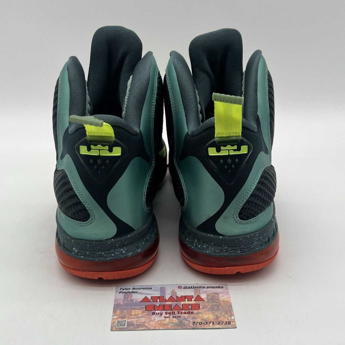 Nike Lebron 9 cannon Size US 11.5 / EU 44-45 - 3 Thumbnail