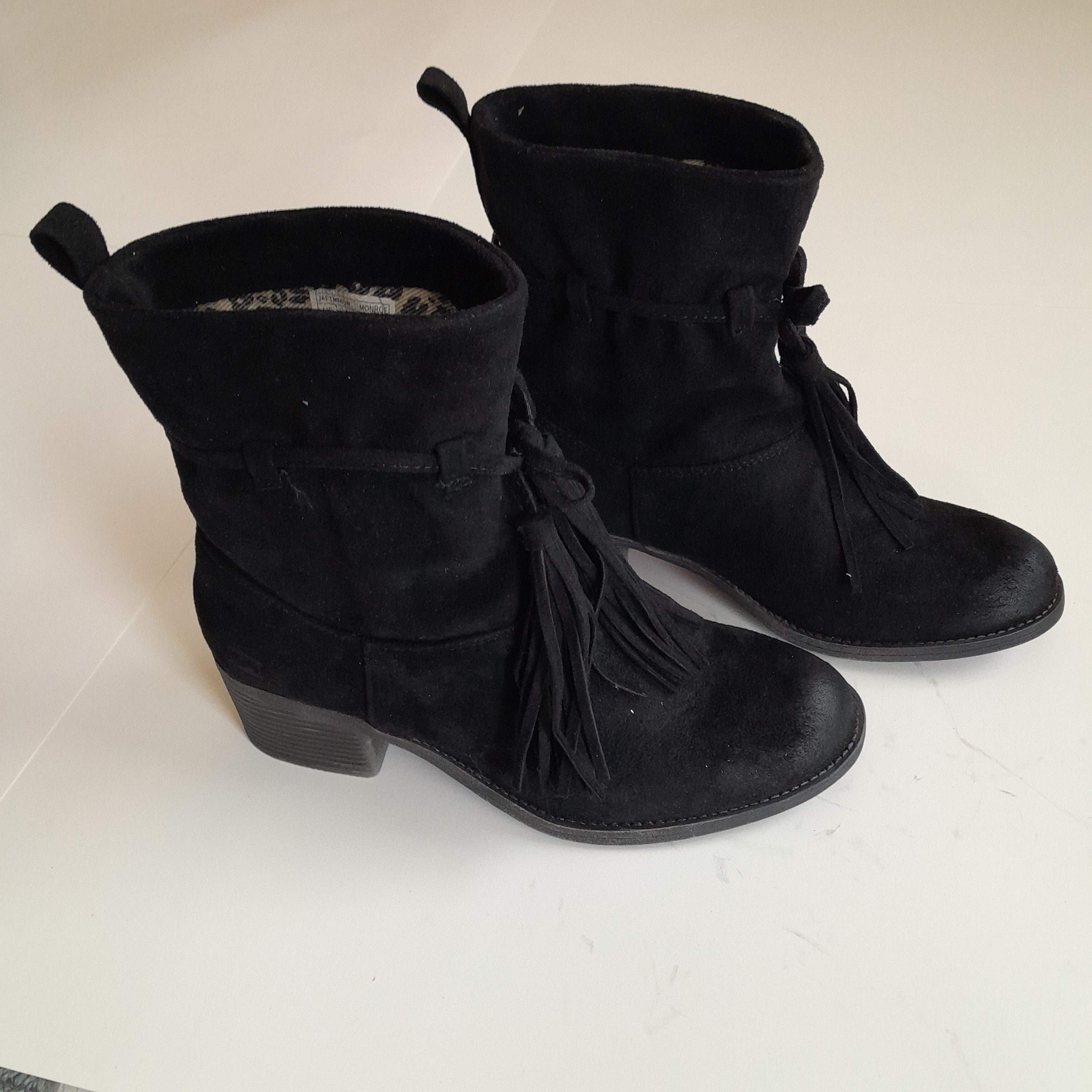Billabong Billabong Monroe Vegan Suede Tassel Boots Size US 8 / IT 38 - 9 Thumbnail