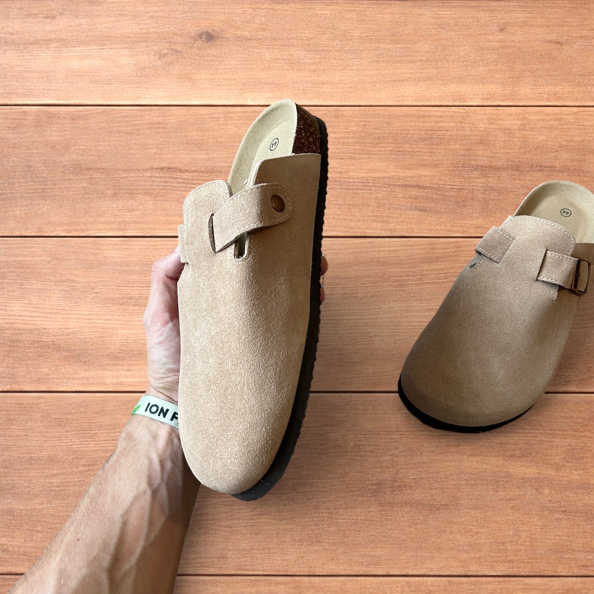 Japanese Brand Lovely suede mules clogs shoes in beige/cream. Size US 11 / EU 44 - 5 Thumbnail