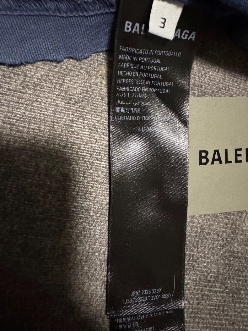 Balenciaga Balenciaga Blue distressed iron tower logo short-sleeve Size US L / EU 52-54 / 3 - 4 Thumbnail