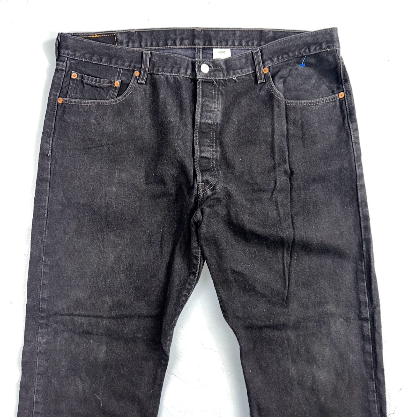 Levi's VINTAGE Levi's 501 Jeans - Black Dark Wash, Straight, Mid Rise, 42x32 - Men - Regular Size - 90s Theme - Button Fly Size US 42 / EU 58 - 2 Thumbnail